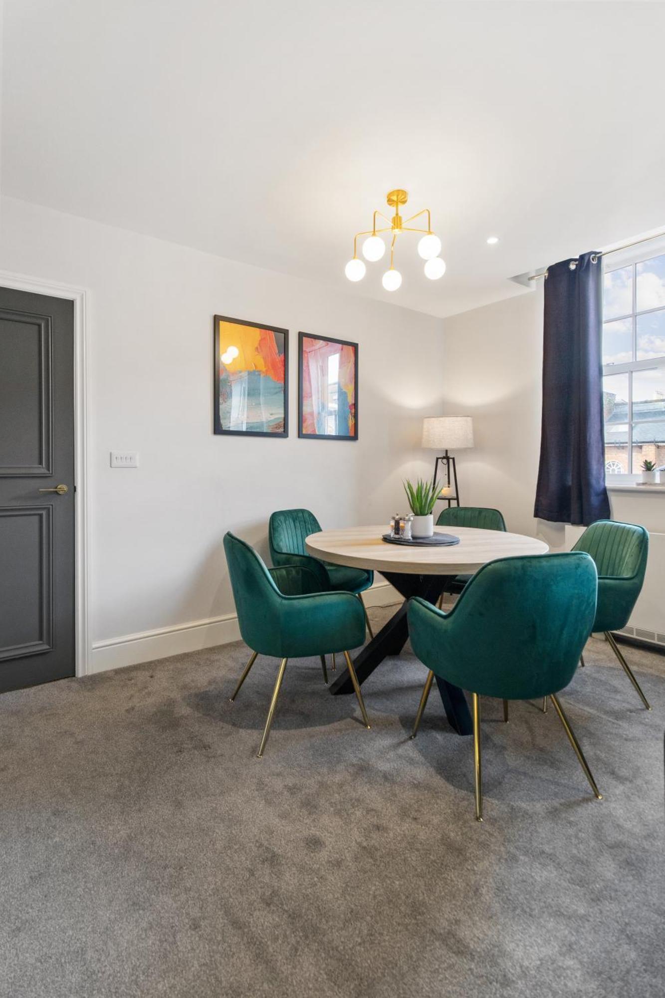וורצ'סטר Whiskawaystays - Victoria House - Apartment 4 מראה חיצוני תמונה